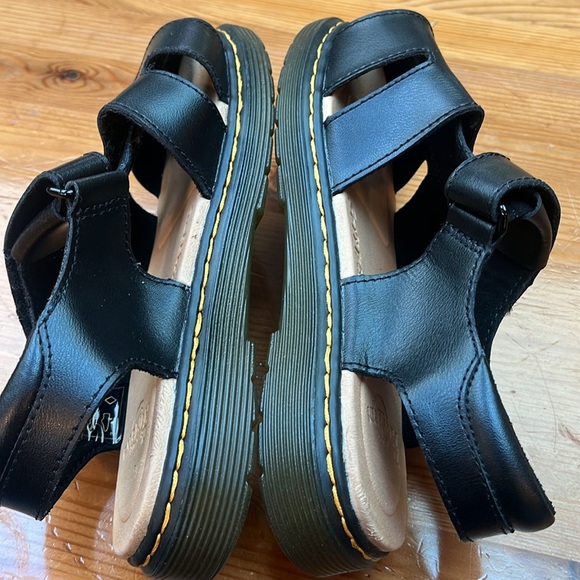 Dr. Martens Moby ll J Black Sandals Kids Sz 2 Unisex Open Hook and Loop Velcro - Picture 9 of 11